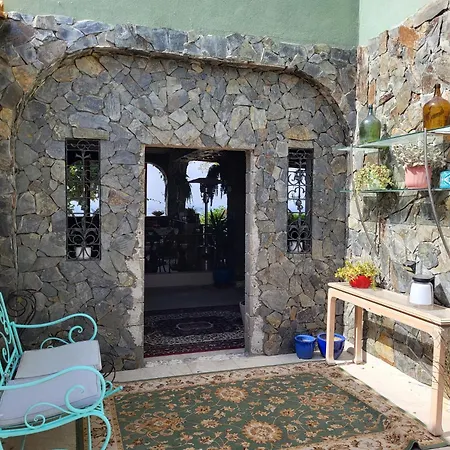 Vista Magica 4*